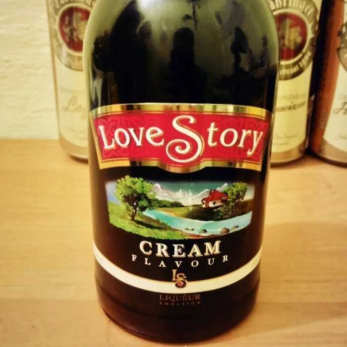 Ликер Love story Cream. Ликер лав стори сливочный. Ликёр история любви сливочный вкус эмульсионный. Ликер Айриш Крим лав стори.